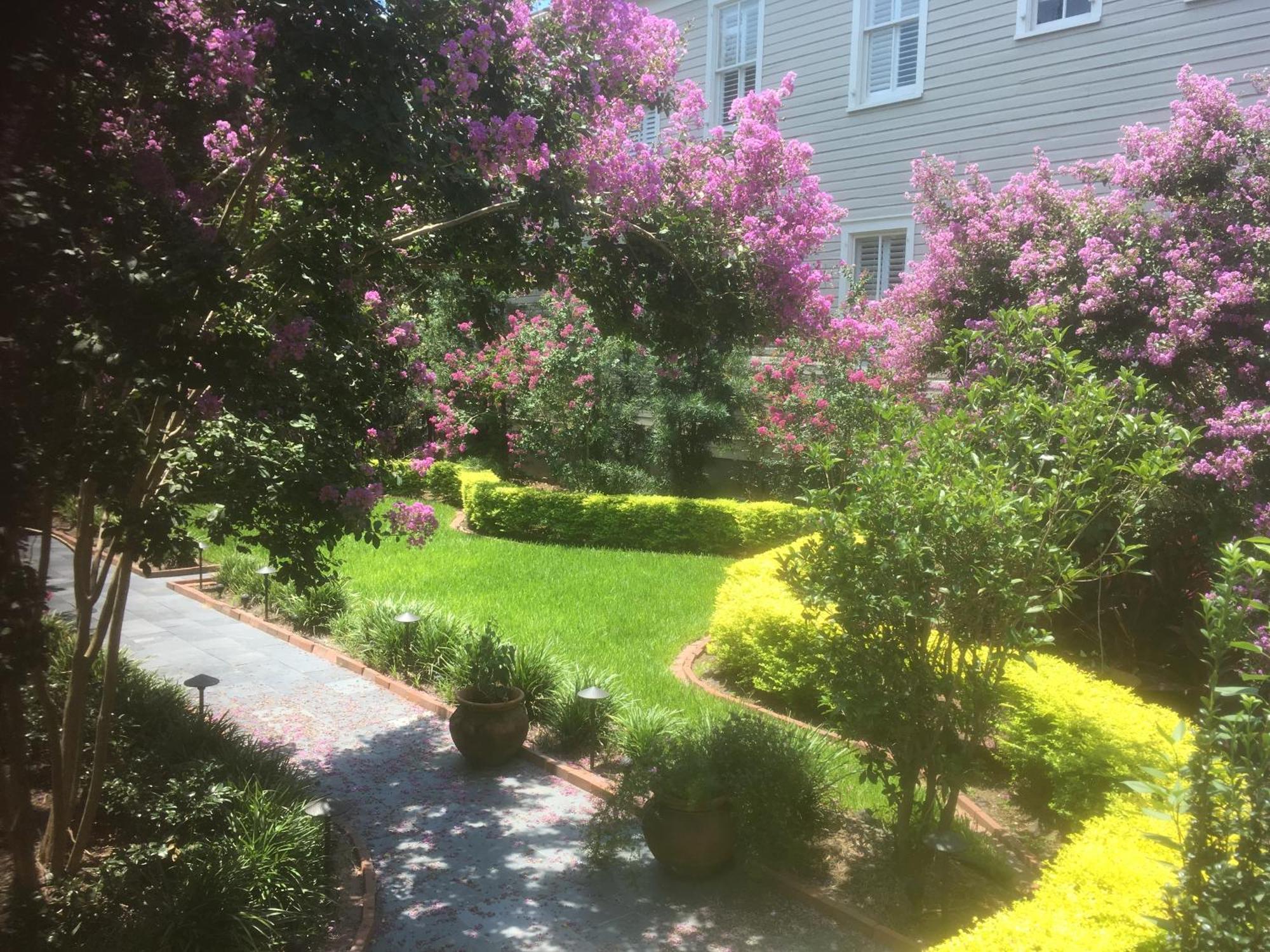 22 Charlotte Bed & Breakfast Charleston Exterior foto